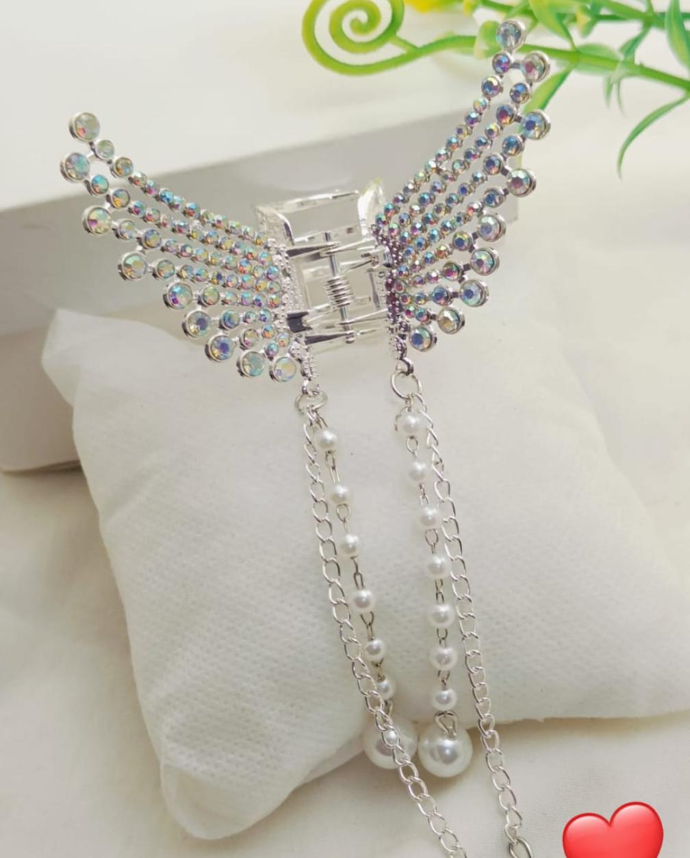 Butterfly Metal Catcher