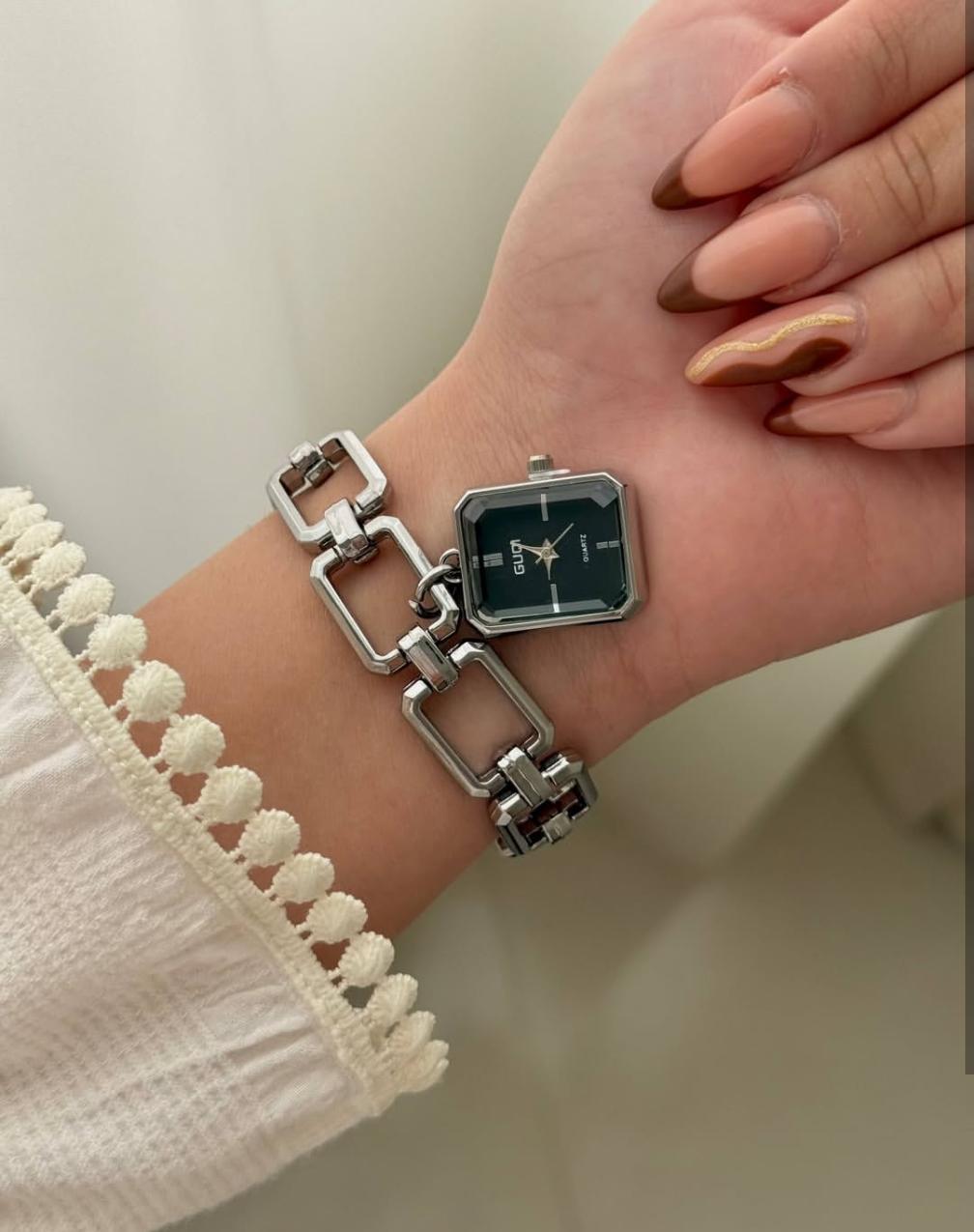 Bracelet Watch for Her with Gift Box 🎁