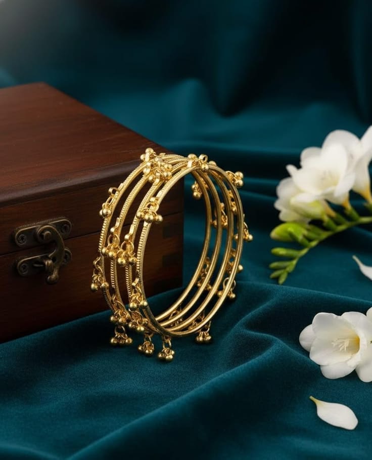 Kashmiri Choori Set – 12 Piece Traditional Bangle Set